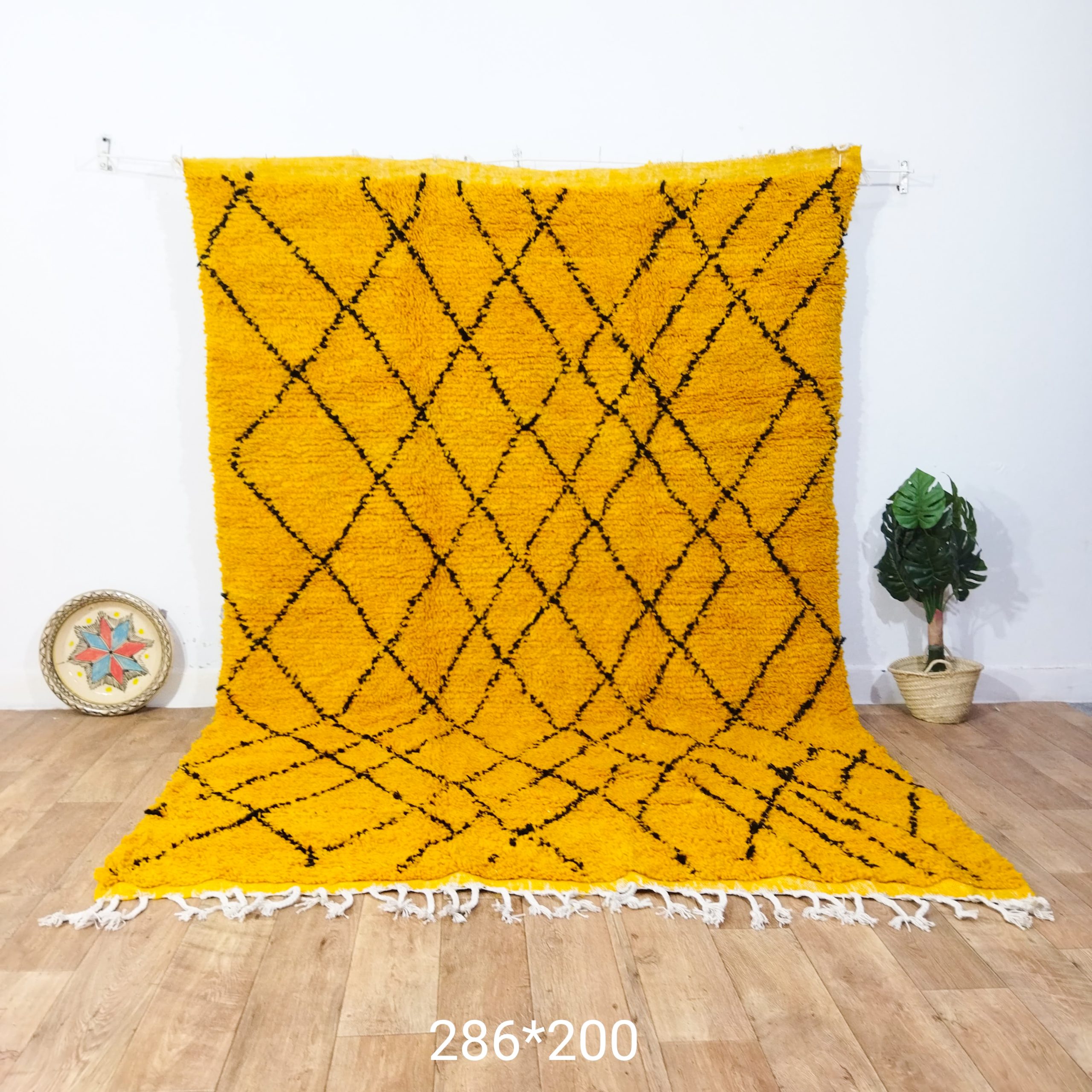 BENIOUARAIN RUG - Yellow